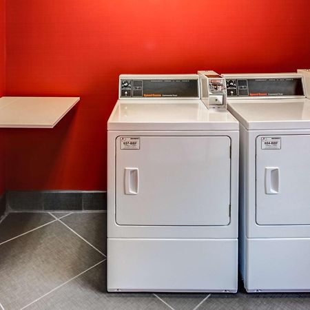 Hampton Inn Thomson Esterno foto
