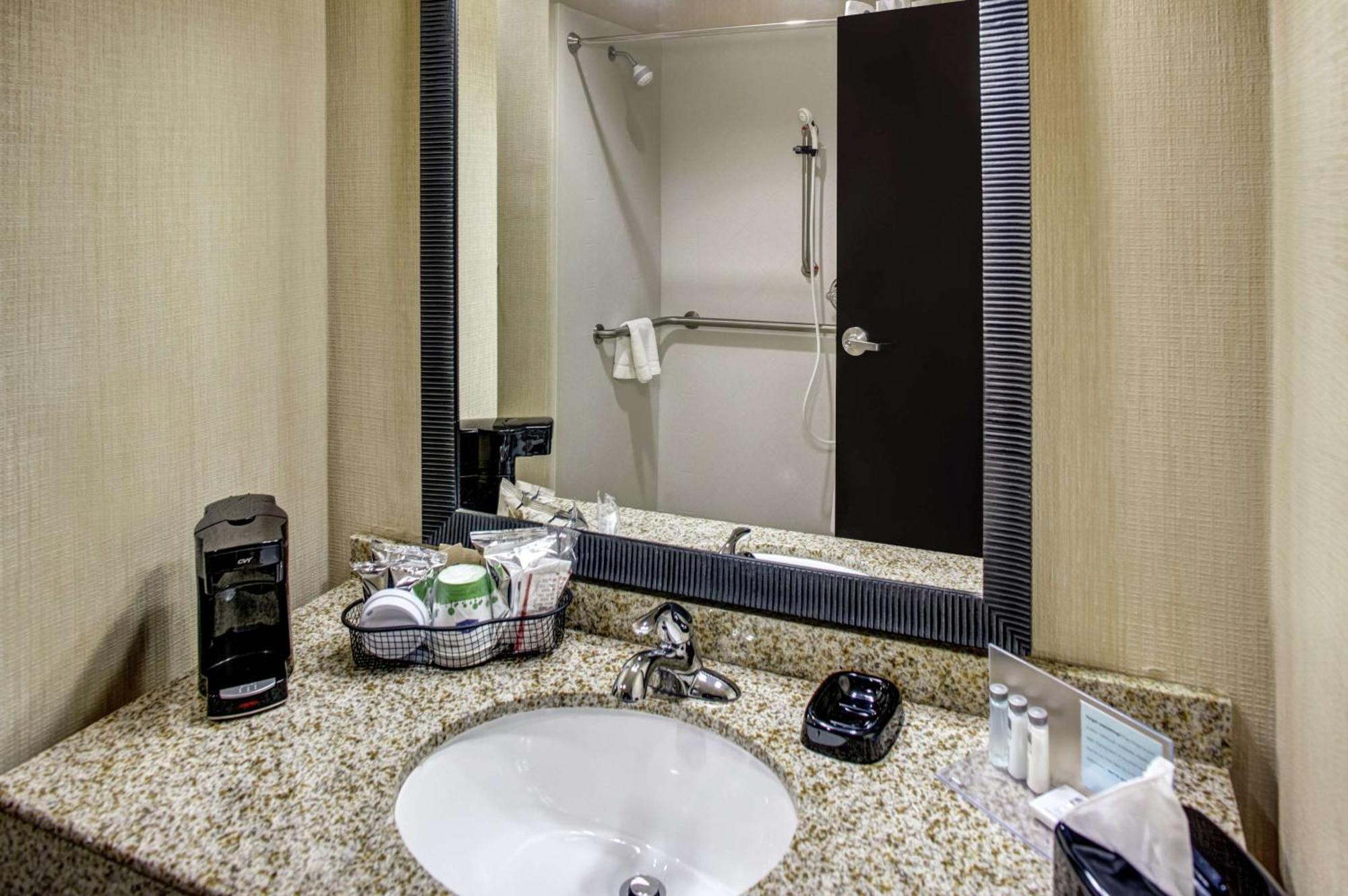 Hampton Inn Thomson Esterno foto